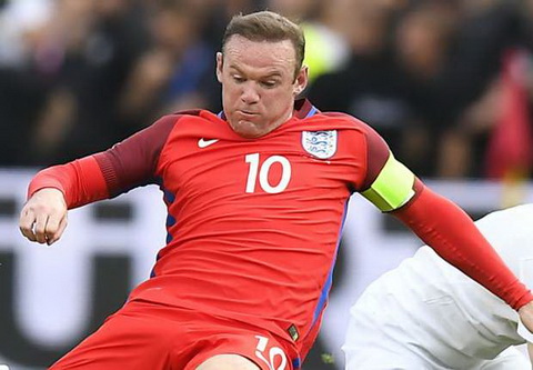 Southgate lý giải việc tiếp tục để Rooney làm đội trưởng ĐT Anh