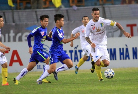 Vong 3 V-League 2017 Ruc lua derby hinh anh 2
