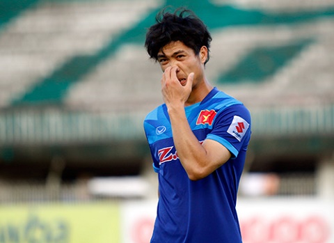 Công Phượng: “Tôi hứa sẽ cố gắng đá đơn giản hơn”