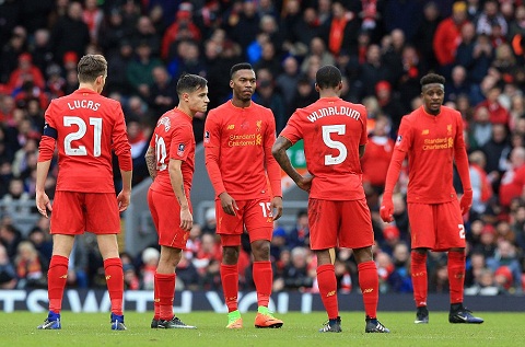 Dư âm Liverpool 1-2 Wolves: Ngọn lửa ấy đâu rồi, Klopp?