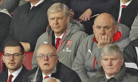 Wenger bức xúc với án phạt cấm chỉ đạo 4 trận