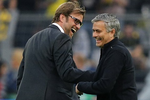 Mourinho: M.U sẽ đá 9 tiền đạo trước Liverpool