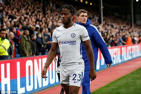 Conte phải chịu trách nhiệm vì phong độ của Batshuayi