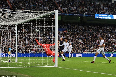 Harry Kane choi the nao trong lan dau gap Real Madrid hinh anh