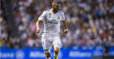 Real chào bán Benzema cho M.U