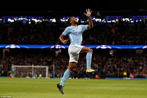 Sterling muốn trở thành siêu sao thế giới