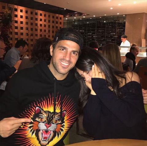 Sao Chelsea yêu con gái riêng của bồ già hơn mức bình thường