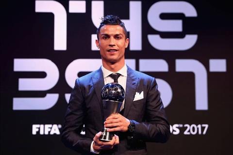 Góc nhìn: Có nhất thiết phải chỉ trích Ronaldo?