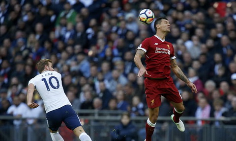 HLV West Ham lên tiếng bảo vệ sao Liverpool