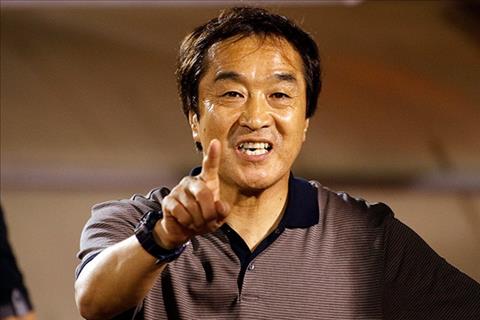 Trợ lý HLV Park Hang Seo chê cầu thủ Việt Nam thiếu tự tin