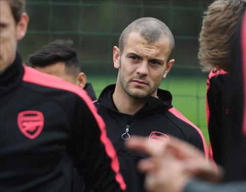 Jack Wilshere co the chia tay Arsenal vao thang 1 hinh anh