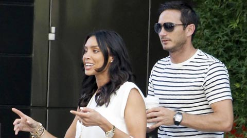 Vợ tiền vệ Lampard bị khủng bố tinh thần suốt 3 năm