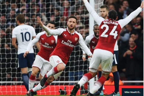 Mustafi: “Nhiều người nói rằng Arsenal đã chết”
