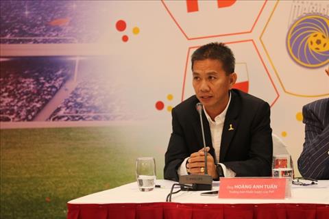 HLV Hoàng Anh Tuấn tin Giám đốc Ryan Giggs sẽ tạo nên sự khác biệt