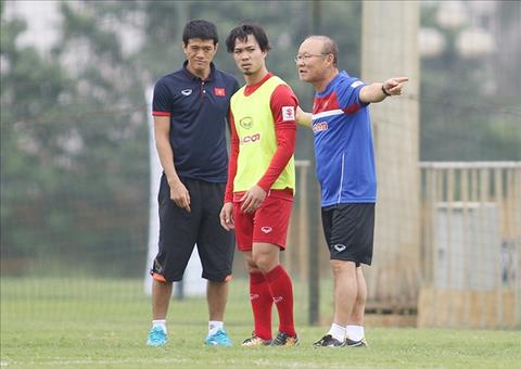 Điểm tin bóng đá tối 7/11: VFF lên tiếng về chuyện HLV Park Hang Seo tới sân tập muộn