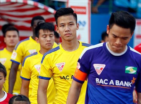 Người trong cuộc nói gì khi quân SLNA vắng bóng trên tuyển Việt Nam?