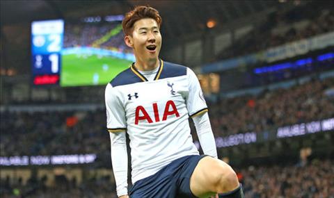 Tottenham 2-0 Brighton Ronaldo xu Han thang hoa hinh anh