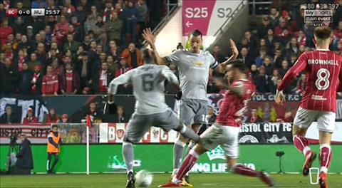 Bristol 2-1 M.U: Khi Pogba chưa đáp ứng được kỳ vọng