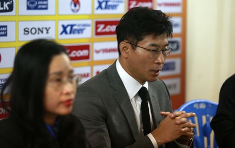 HLV Ulsan Hyundai het loi khen ngoi U23 Viet Nam hinh anh