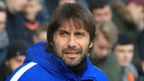 Conte: CLB quyết định vấn đề chuyển nhượng, không phải tôi
