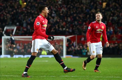 Chấm điểm M.U 2-2 Burnley: Tôn vinh vị cứu tinh