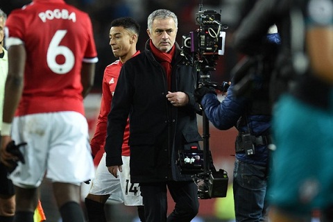 Góc nhìn: M.U lúc này chẳng hơn gì Southampton