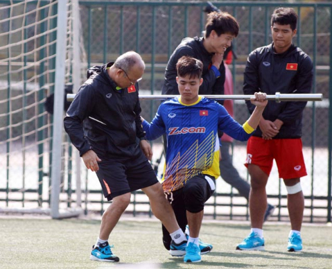 U23 Viet Nam Nhung bai toan dang cho thay Park tim loi giai hinh anh