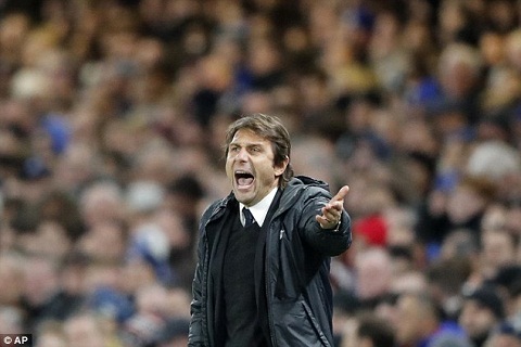 HLV Antonio Conte Chelsea khong so Barca hay PSG hinh anh 2