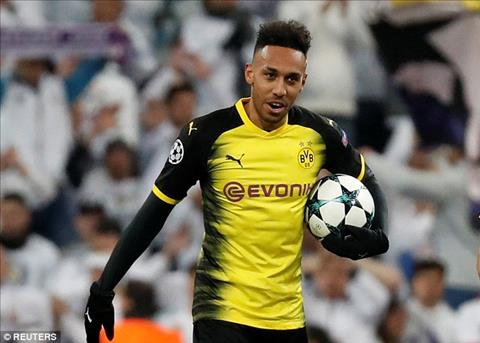 Dortmund thất vọng vì Arsenal trả giá quá thấp cho Aubameyang