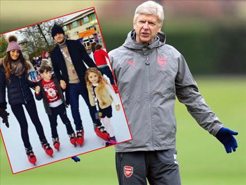 HLV Wenger 'không thể tin nổi' về học trò