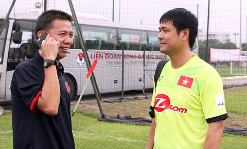 Sau U20 World Cup, HLV Hoang Anh Tuan tro ve lam pho tuong cho Huu Thang hinh anh