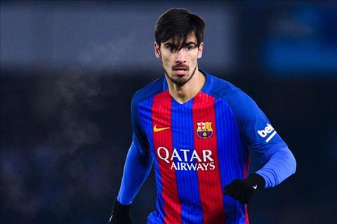 Không được đá Siêu kinh điển sao Barca tuyên bố ra đi