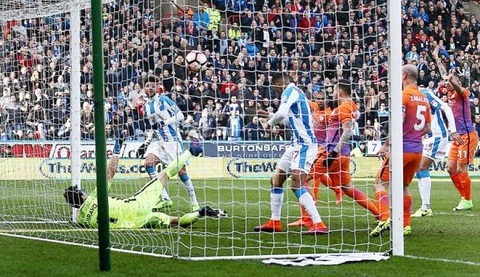 Huddersfield 0-0 Man City