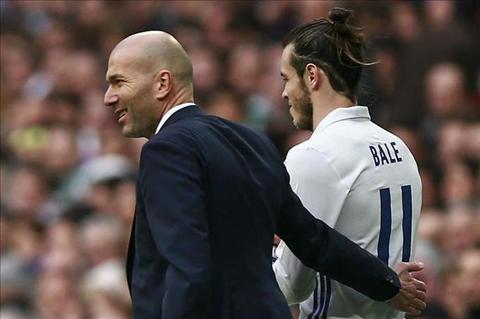 Zidane tiet lo ve doping tinh than giup Bale toa sang hinh anh