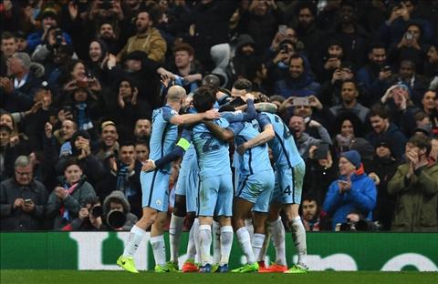 Man City vs Huddersfield (02h45 ngay 0203) Khi thieu gia trut gian hinh anh