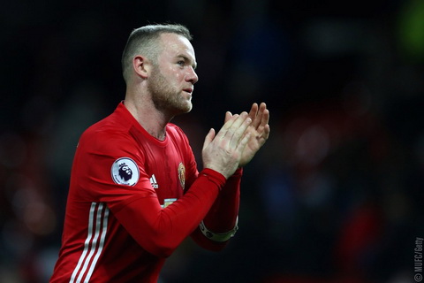 Muon duoc nhu Ibra, Rooney buoc phai roi Man Utd hinh anh