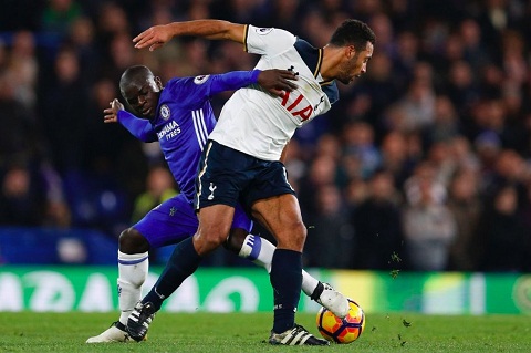 Bằng chứng cho thấy Kante là tiền vệ đánh chặn hay nhất Premier League