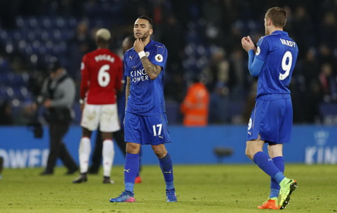 Leicester chi con cach nhom xuong hang mot diem. Anh: Reuters.