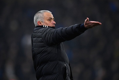 M.U thắng dễ Leicester: Nghệ thuật tung đòn gió của Mourinho