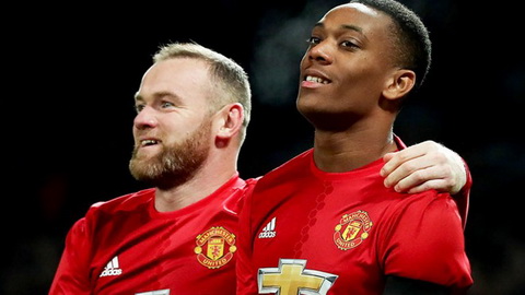M.U tiếp tục mất Rooney và Martial ở trận đại chiến với Rostov