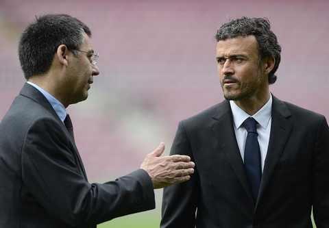 Barca cam kết sẽ đưa về một siêu HLV để thay Enrique