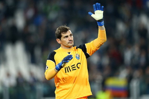 Iker Casillas mat vi tri o doi tuyen Tay Ban Nha. Anh: Getty Images.