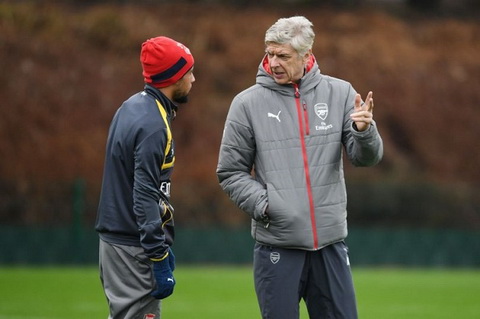 HLV Wenger âu lo trước thềm đại chiến Liverpool vs Arsenal