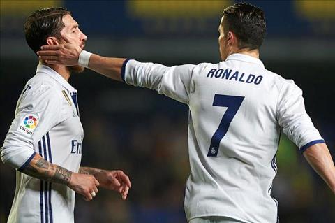 Ramos phu nhan chuyen ghen tuc voi Ronaldo tai Real hinh anh