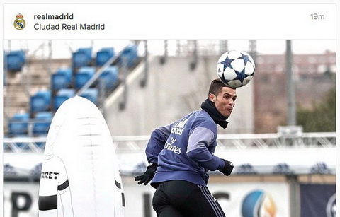 Cris Ronaldo tap luyen chuan bi cho tran dai chien voi Napoli.