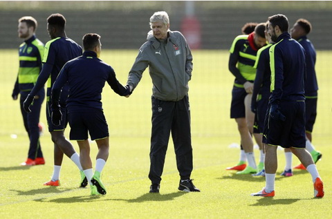 Wenger Tuong lai cua Alexis Sanchez trong tay Arsenal hinh anh