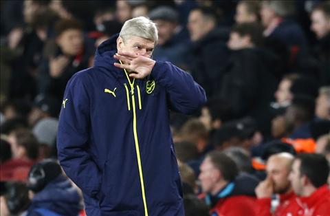 Góc Arsenal: Vì sao giới chóp bu không dám sa thải Wenger?