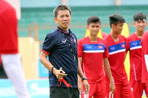 HLV Hoàng Anh Tuấn vẫn là số 1 ở U20 Việt Nam