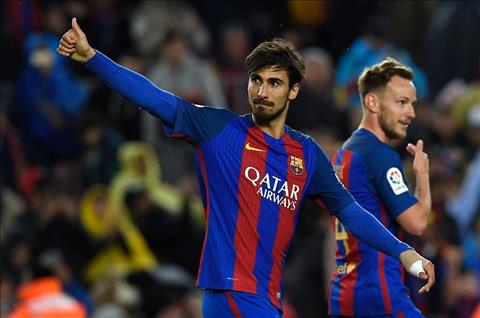 M.U bất ngờ áp sát sao xịt Barca