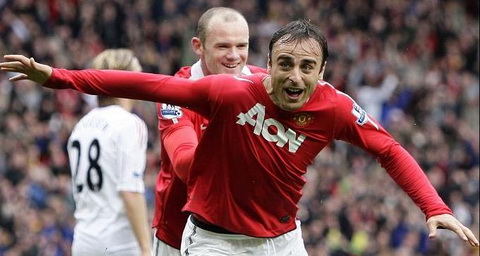 VIDEO Berbatov cứu con gái bằng kỹ thuật đỡ bóng hoàn hảo hình ảnh